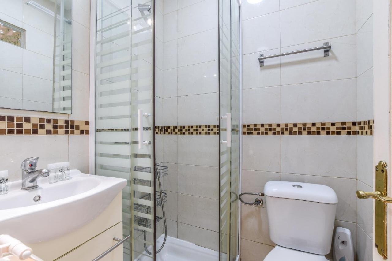 Appartement Acogedor Piso Madrid Centro Alquiler Temporal Extérieur photo